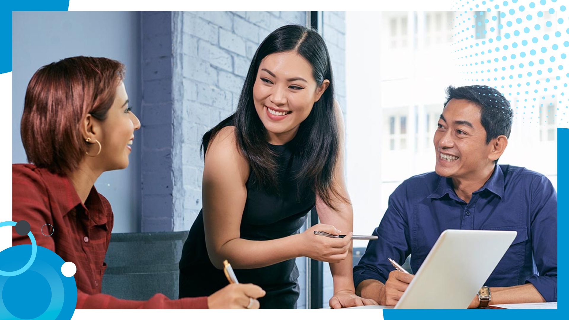 A woman communicating with her staff about a project